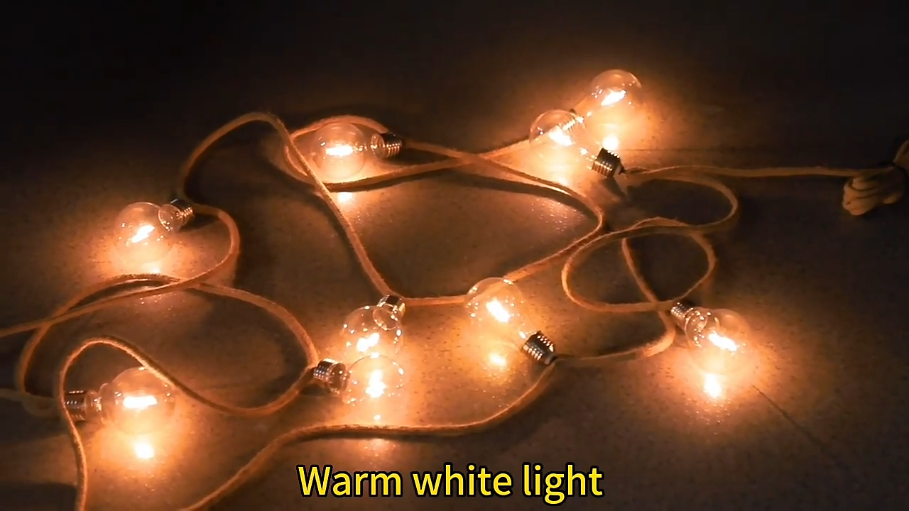 Neues Design IP65 Solar Hanf A19 LED-Lichterkette warmweiße LED-Garten-Weihnachtsbeleuchtung Girlanden Party-Beleuchtungslampe 1