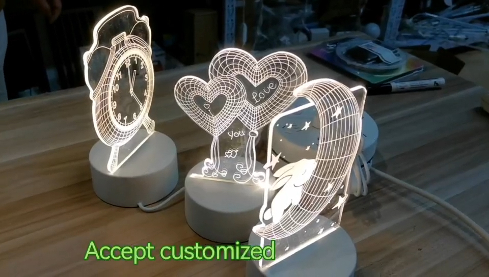 Personalisiertes 3D-Illusions-LED-Nachtlicht in Herzform mit individuellem Namen und Foto 1