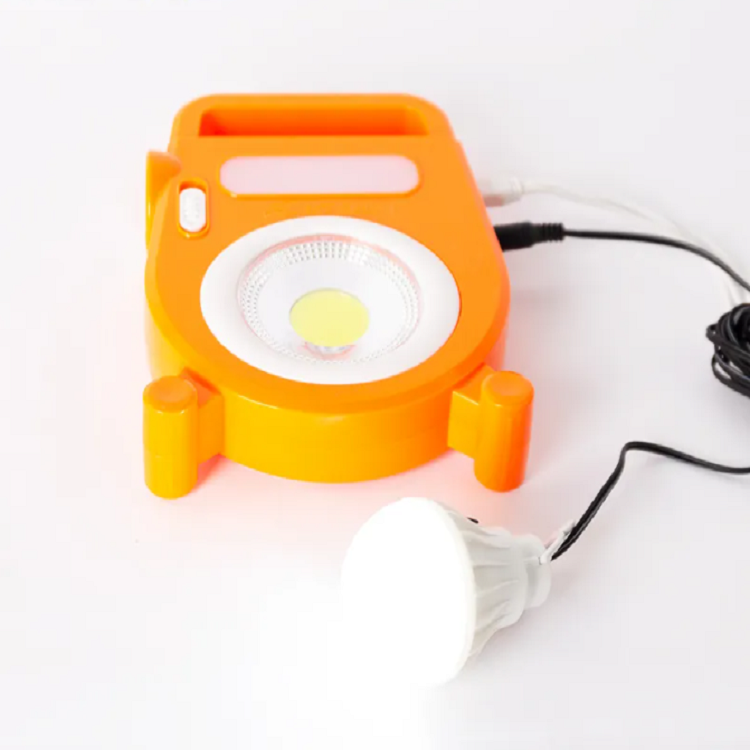 solar flashlight-2.png