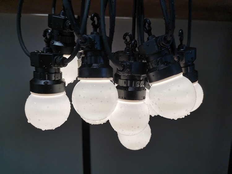 Vintage G50-Birnen-Solarschnur Feiertagsbeleuchtung G50-Lichterschnur Kommerzielles dekoratives LED-Licht Solar-Med-Starburst 14