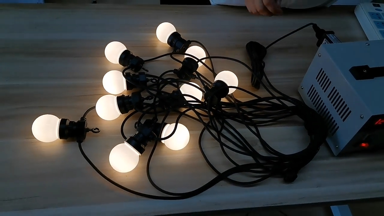 Lumini de Crăciun de 8 m/10 becuri conectabile Ghirlande G50 Led Ball Bec șir Lumini de exterior G50 Festoon 1