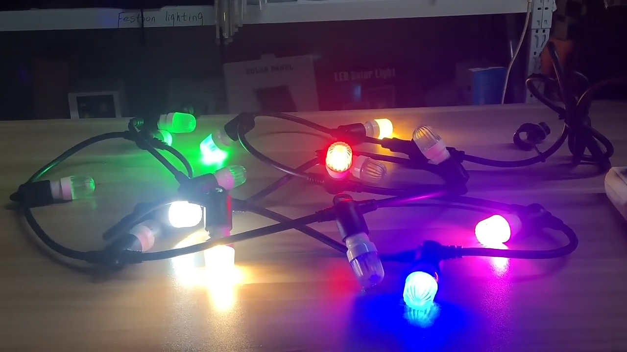 Lampu Pencahayaan Pesta IP65 Dapat Dihubungkan 48 Kaki E14 Soket Memperhiasi Pencahayaan 100M E14 Led Lampu Tali Natal 1