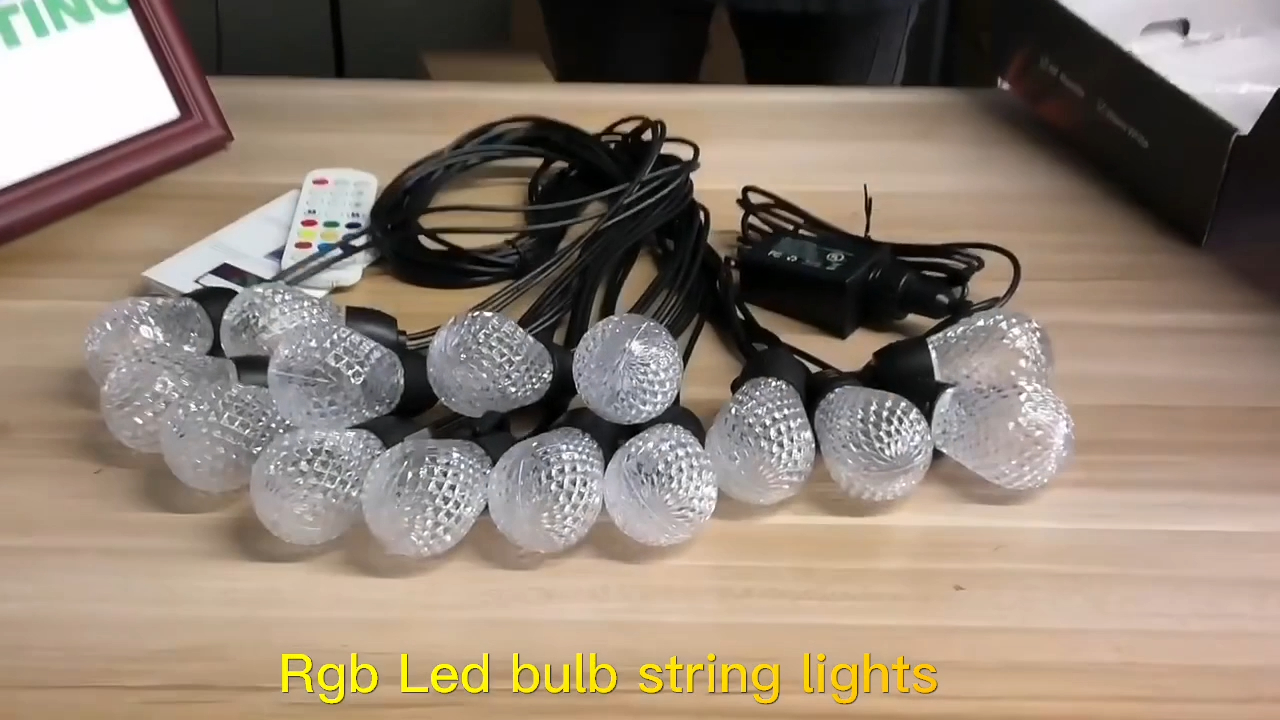 Pencahayaan Liburan Dekorasi Natal Lampu RGB Menyebar Grosir Led Lampu Diwali Luar Ruangan 220V C35 Bohlam Led String Lig 1
