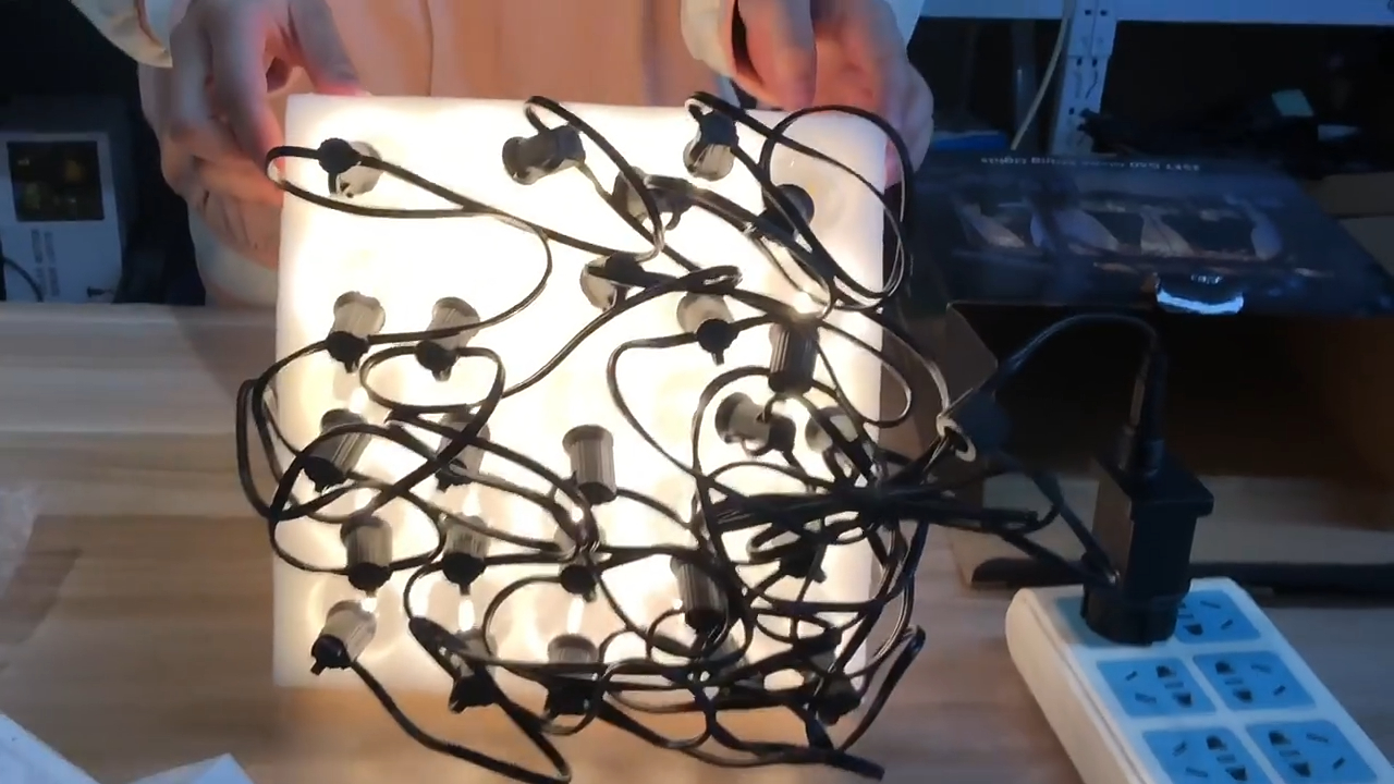  outdoor waterproof 25ft g40 outdoor patio string lights Products | Wenda Deco 