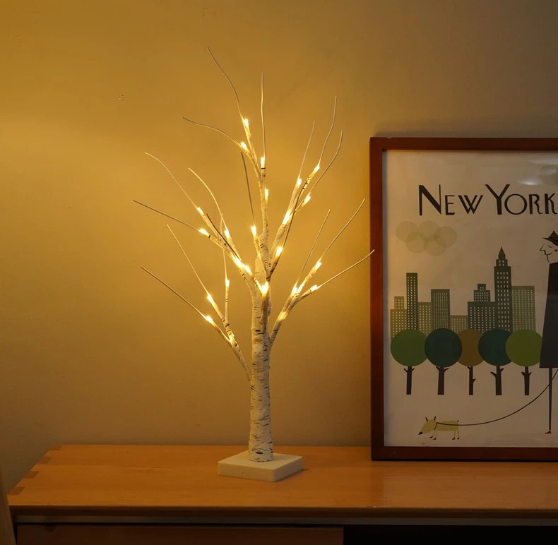 Mesteacăn artificial iluminat cu LED Blat de masă Mesteacăn alb 18IN 24 LED-uri Lumini pentru copac mic Funcționează cu baterii copac decorativ LED l 10