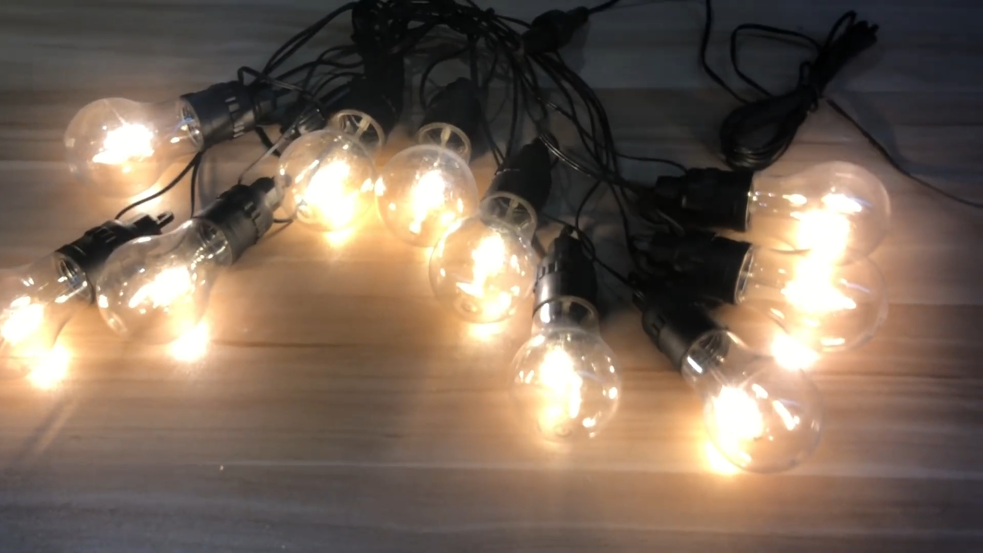 Iluminat de petrecere Festoon A19 Glob Bec șir de lumini Med Starburst Ghirlande lumini pentru decor interior și exterior Wenda Deco 1