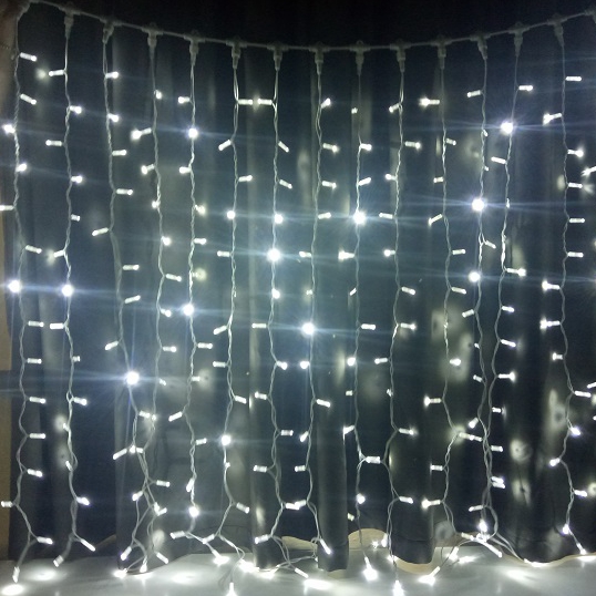 wendadeco Illuminazione decorativa natalizia impermeabile Ghirlanda Tenda a goccia Finestra Fata Ghiacciolo Luce a LED 8