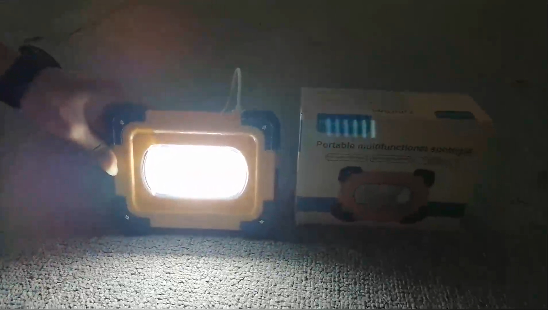 Solarbetriebene Camping-Notfall-Flutlichter mit superhellen, wiederaufladbaren Lithium-Batterien | WENDADECO 1