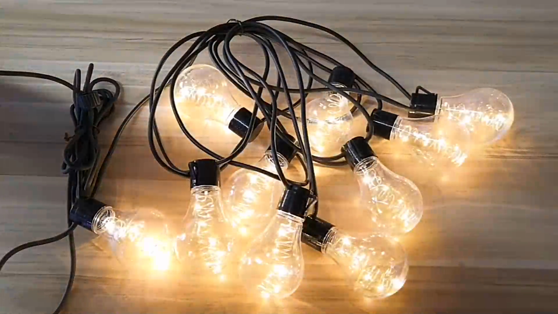 Christmas outdoor garlands lights warm white A60 A19 led copper wire string lights Supplier | Wenda Deco 1