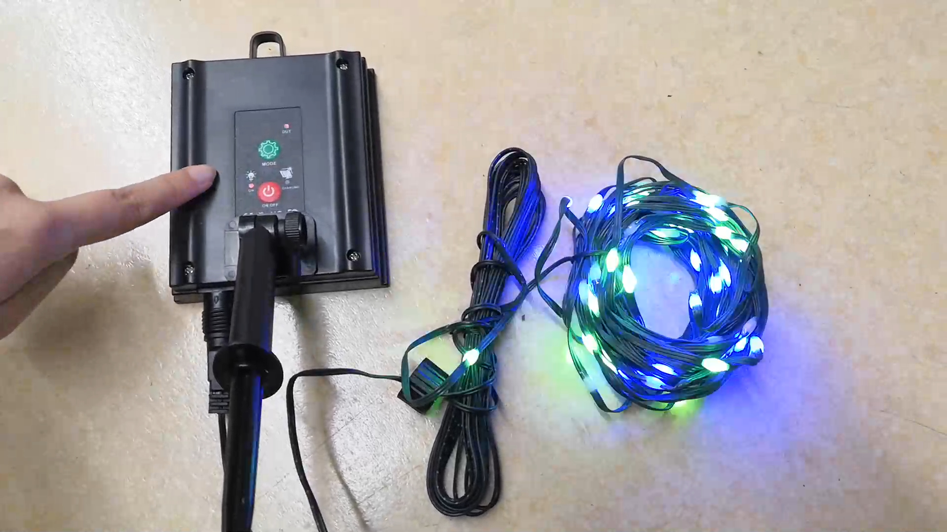 Christmas outdoor string lights with remote and solar panel  IP67 waterproof 8 twinkle lighting for outdoor indoor 4