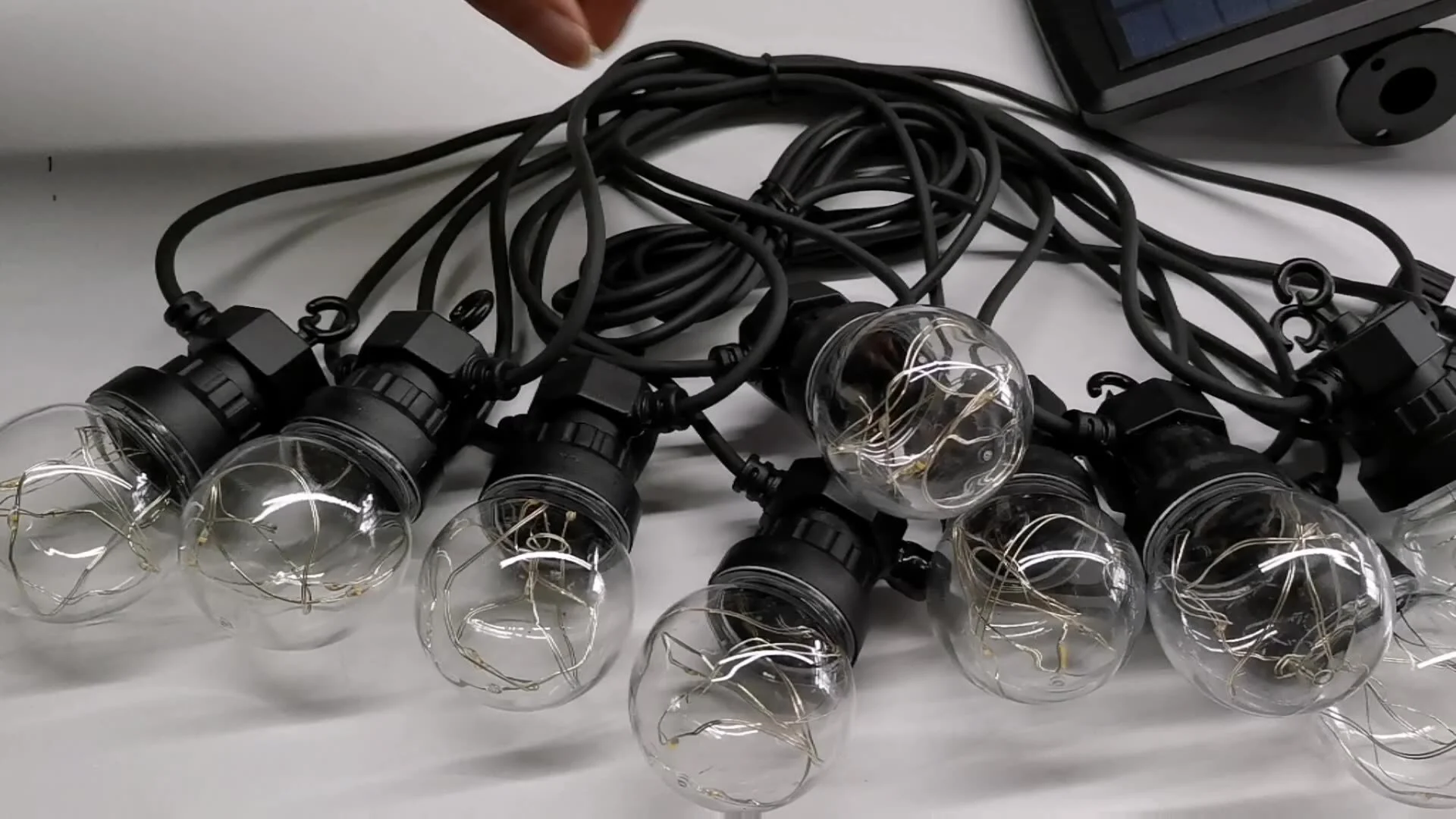 ขายร้อนราคาต่ำโคมไฟเทศกาลวันหยุดกลางแจ้งพอร์ตการเชื่อมต่อ USB G50 ไฟ LED พลังงานแสงอาทิตย์หลอดไฟ LED String 1
