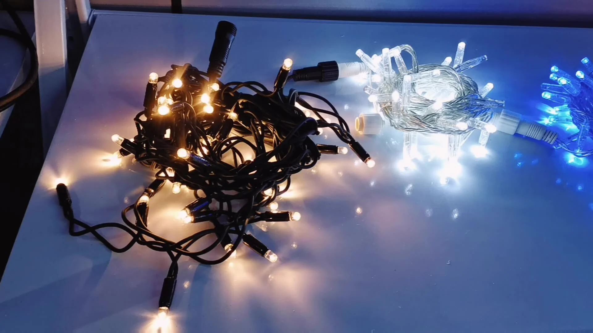 WENDA - Hersteller Direktverkauf Niedriger Preis Dekorative Feiertage Beliebte wasserdichte IP44 LED-Lichterketten 100M LED-Lichterketten 1
