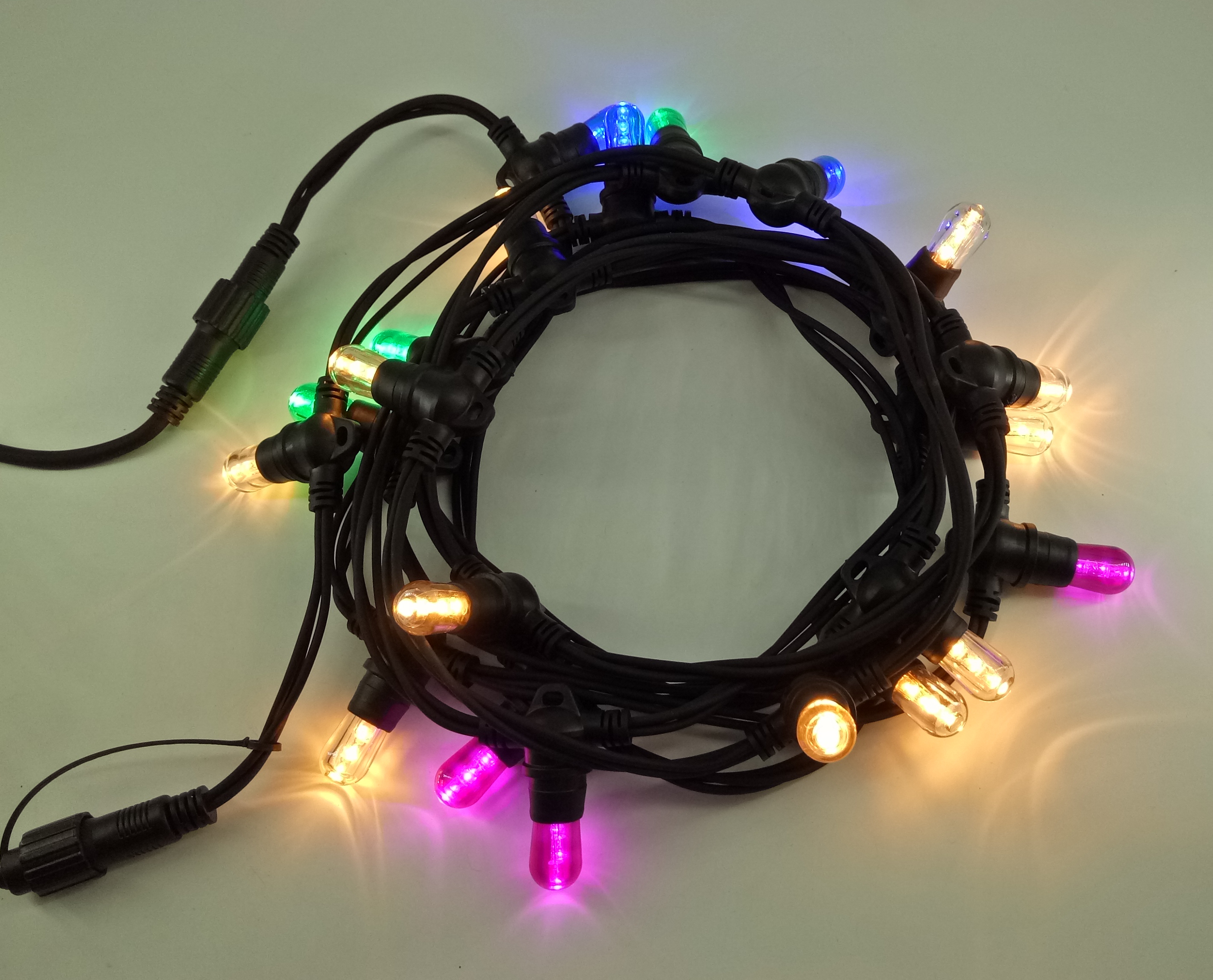 Красочная декоративная светодиодная гирлянда AC220-240V 3.5W Светодиодная лампочка с E14 Socekt String Lights 13