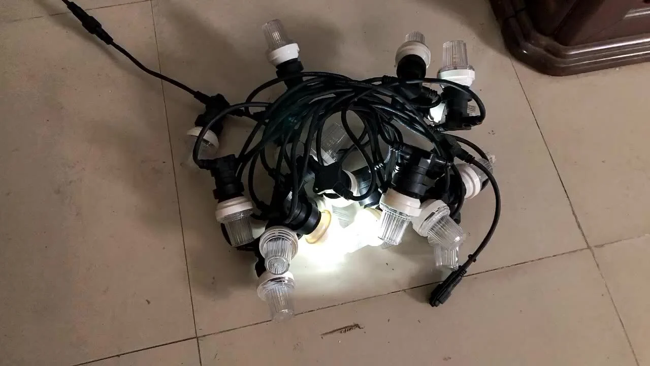 WENDA - Materiale Lampeggiante Lampada a Led E27 Lampadina stroboscopica SMD Plastica E27 B22 Alta Illuminazione 230 V Luci Decorazione Natalizia per Esterni 40 220 V 60 E27 Lampada a Led 1
