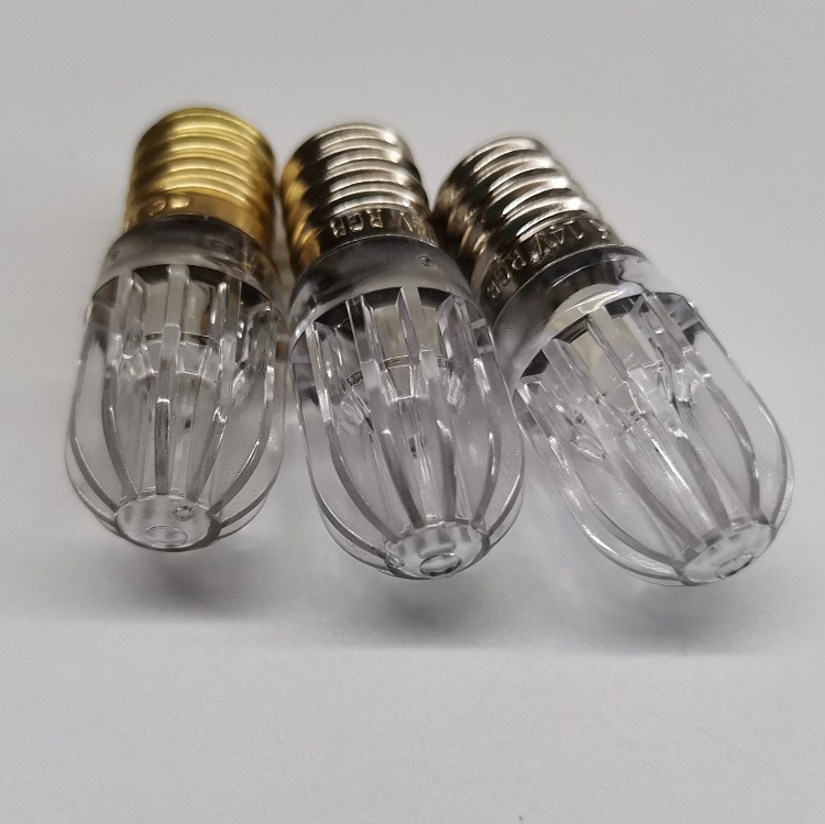 Fabricantes personalizados de bombillas LED de colores E14 de China | wenda deco 15