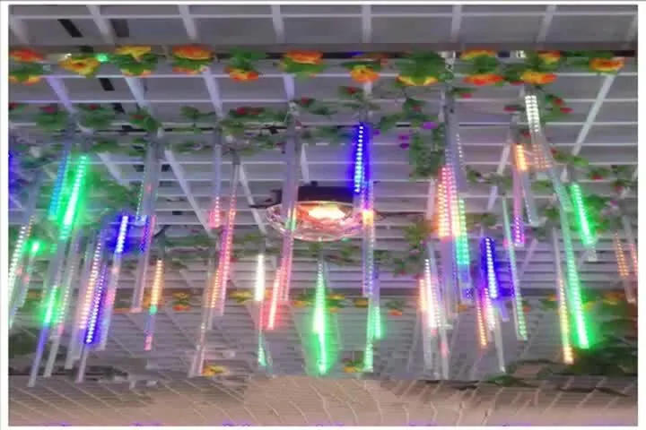 ผู้ผลิตไฟคริสตัลหิมะขายตรงราคาต่ำPVC IP44 50cm 96leds 1