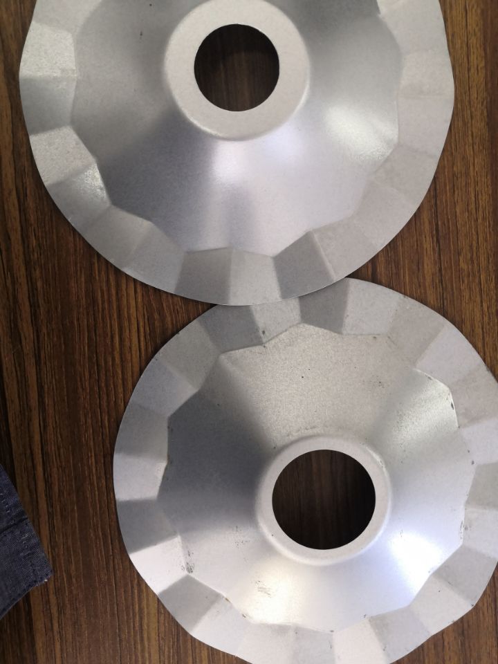 Lampu hias grosir yang disesuaikan dari produsen kap lampu logam Dari Cina | Wenda Deco 11