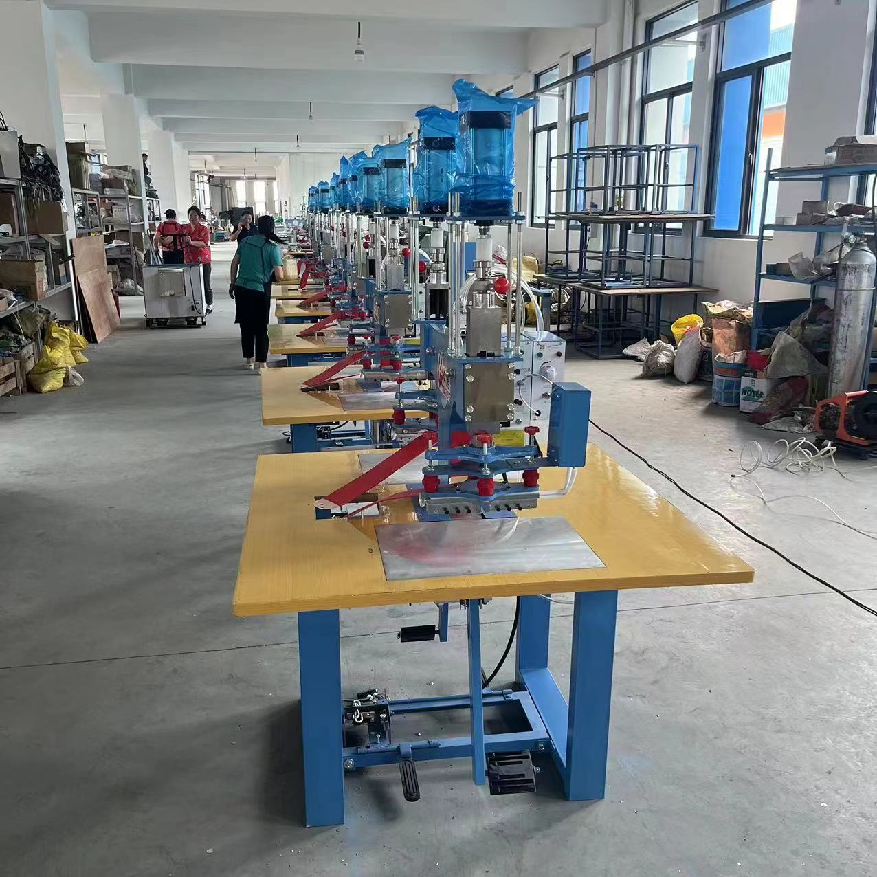 Bulk Shoes Manufacturing Machine Price Supplier for Sale 5