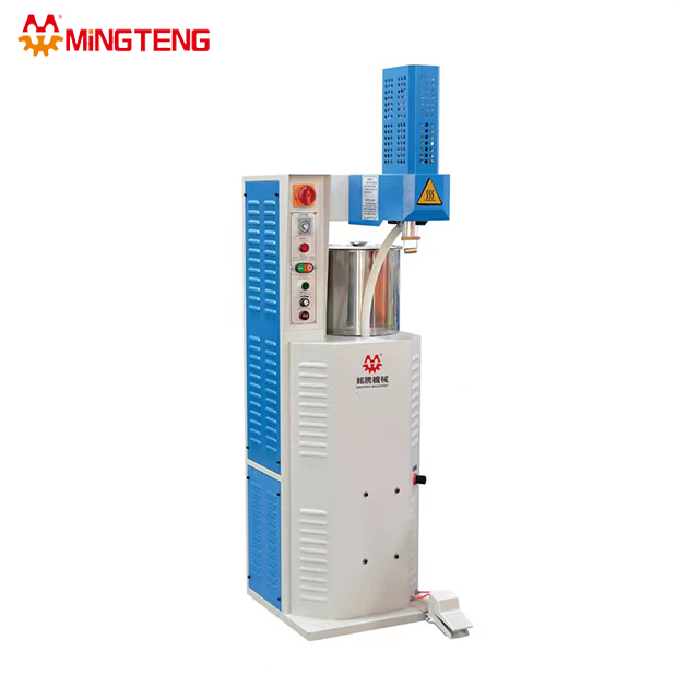 MT-546 Eliminador de arrugas de zapatos industriales completamente automático y máquina de planchado a vapor con aire caliente 3