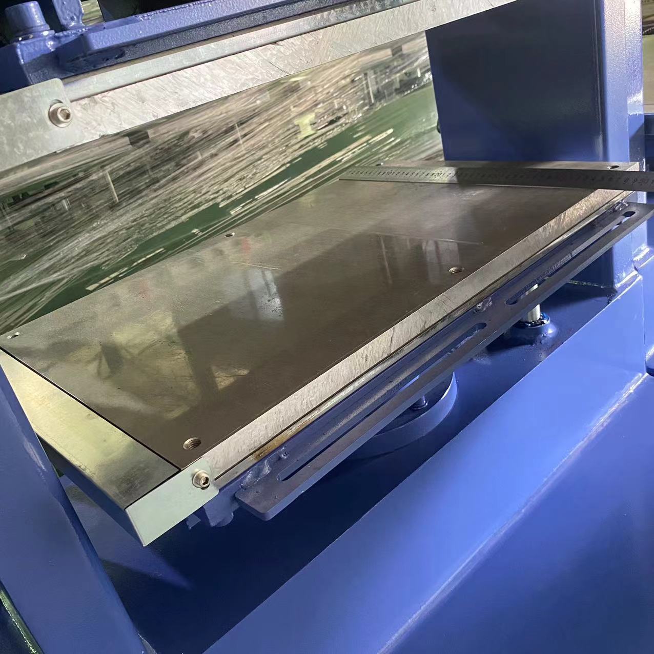 MT-641 Hot Press Hot Moulding Sponge Insole Moulding Machine（Large template） 4