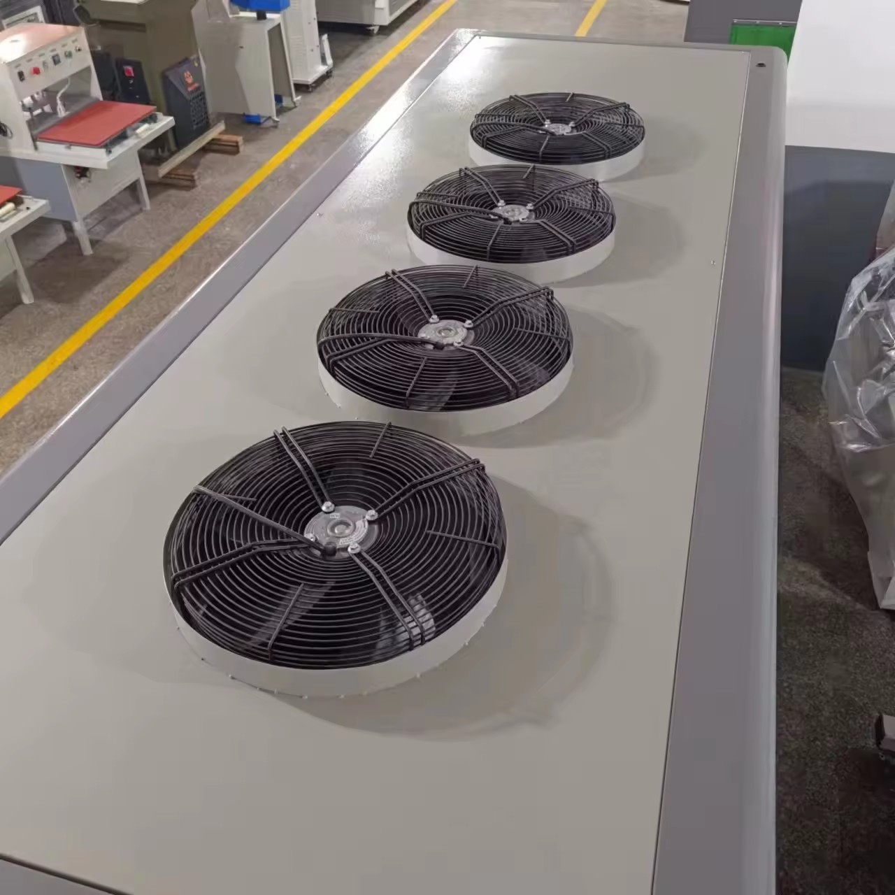 Machine de mise en forme de refroidissement rapide de traction de dernière chaussure MT-860 7