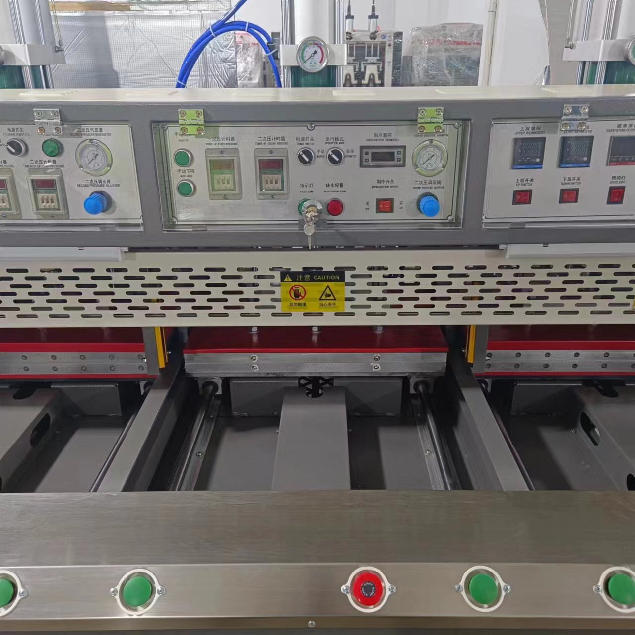 MT-997 Mesa deslizante automática de tres estaciones, máquina de estampado tres en uno, dos calor y uno en frío 5