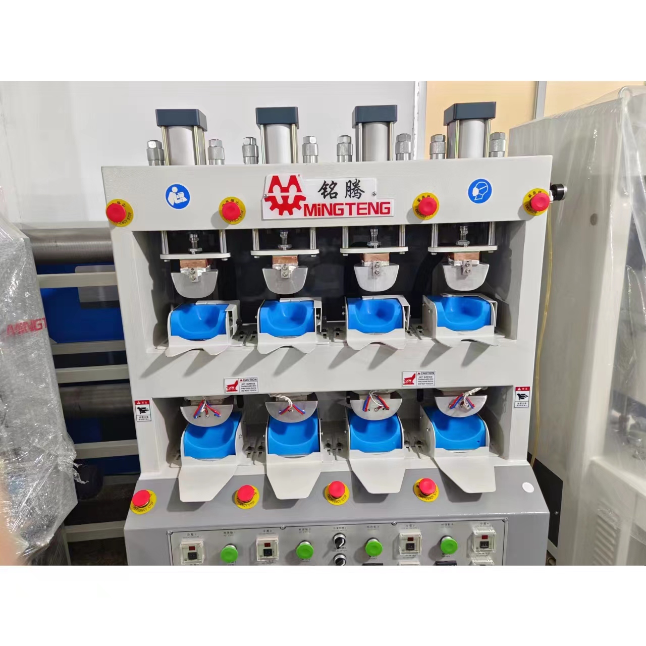 MT-627 Horizontal Type Four Hot And Four Cold Shoe Toe Cap Shape Forming Molding Machine 3