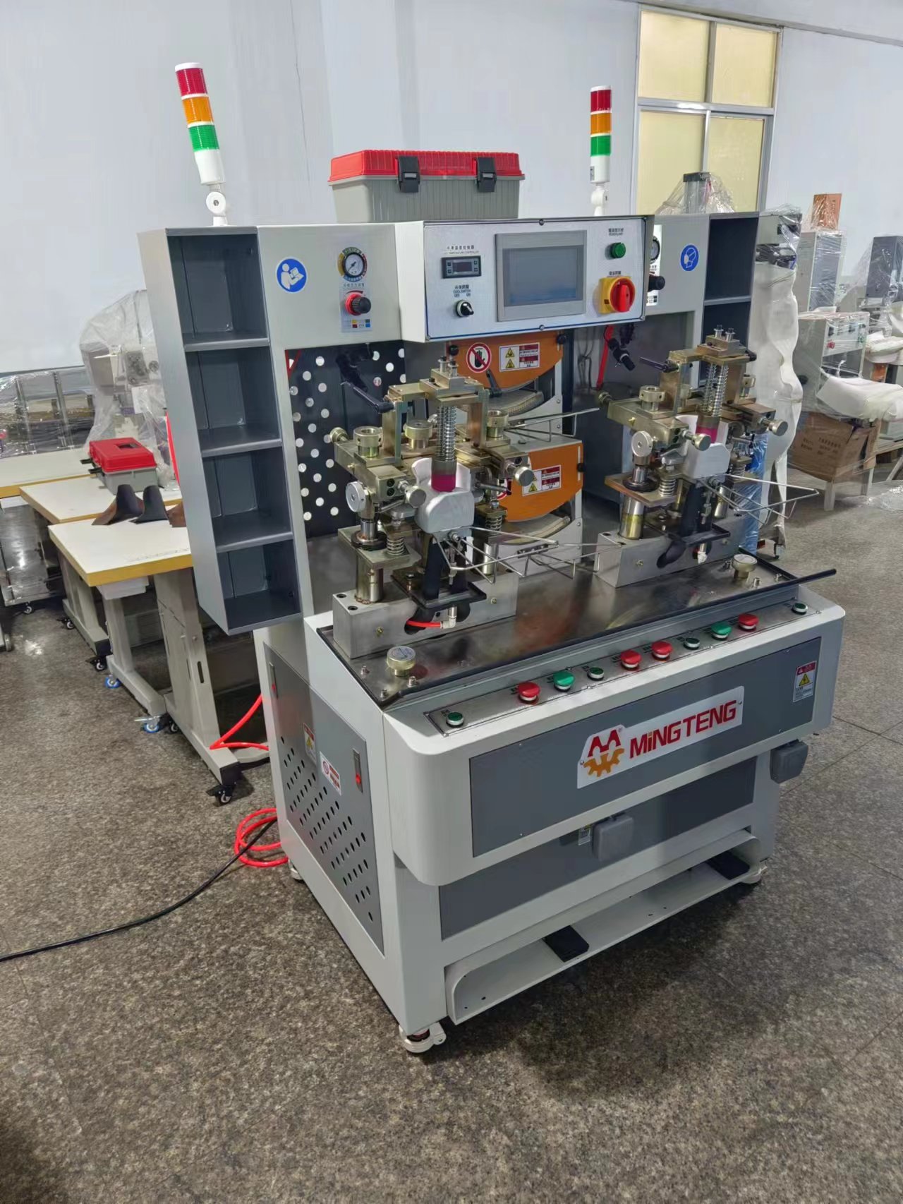 MT-623A Máquina formadora en frío y caliente de punta de zapato de alta calidad Máquina para fabricar calzado 5