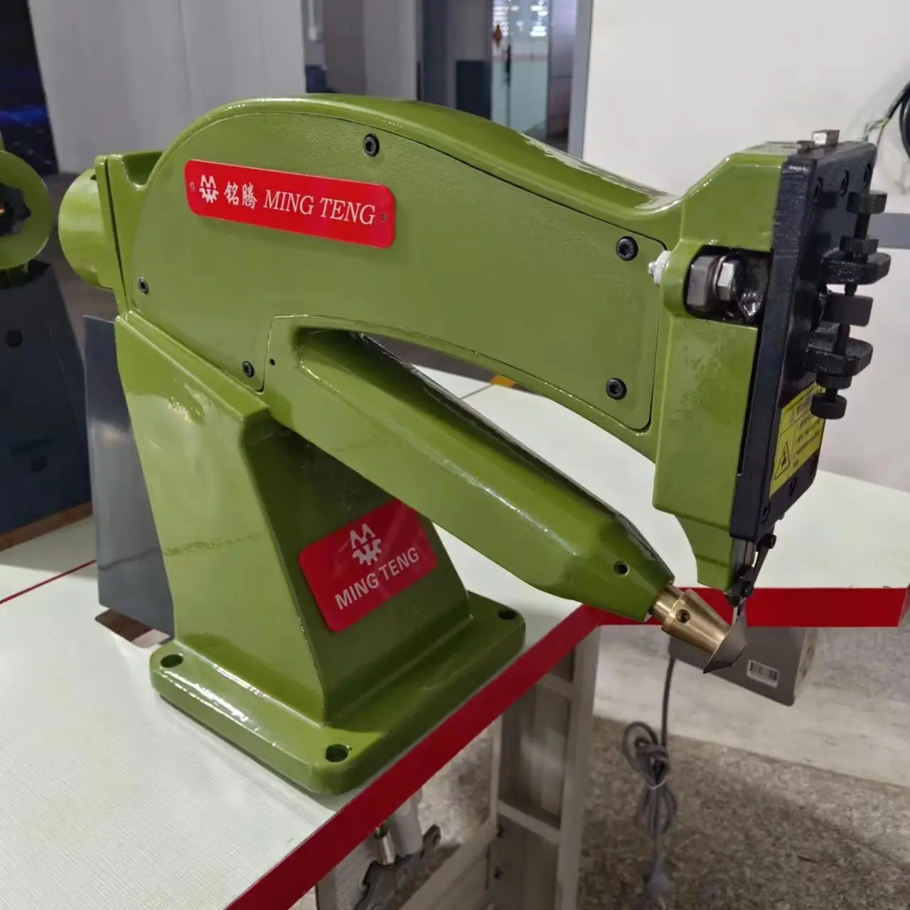 Rubber Slipper Making Machine Factory Price 6