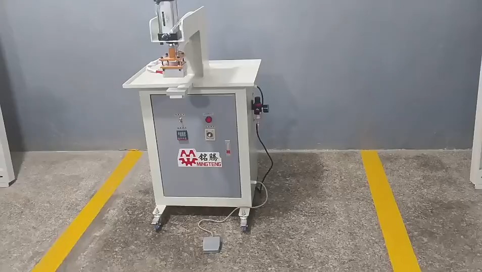 MT-637 Automatic Single Station Machine Trademark Printing Machine 1