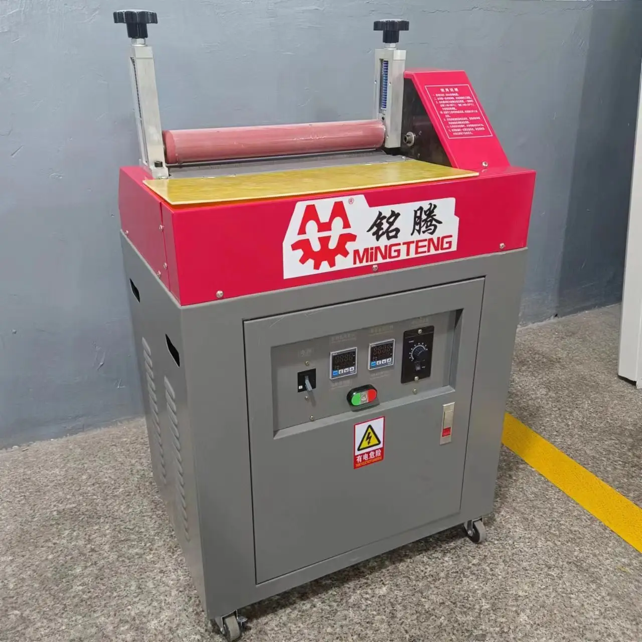 Customized Shoe Maker Machine Price Factory for Shoe Industrial 4