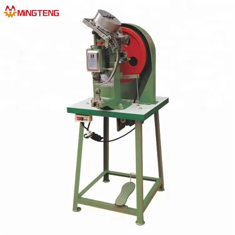 Machine à œillets semi-automatique de forme ovale MT-162 3