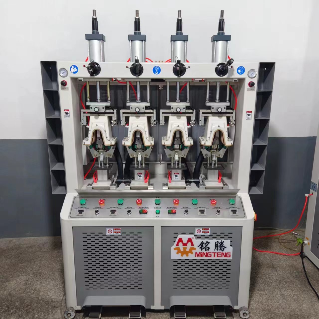 MT-878 آلة ضبط كعب الحذاء البارد الهوائية ذات الكفاءة في استخدام الطاقة، معدات ربط الأحذية/آلة تشكيل الكعب 3