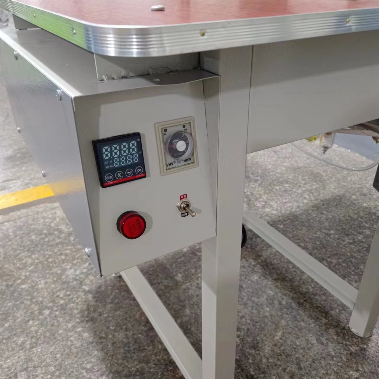 Máquina automática de prensa de logotipo MT-636, marca registrada, etiqueta automática de doble estación, estampado en caliente para fabricación de lengua de plantilla 7