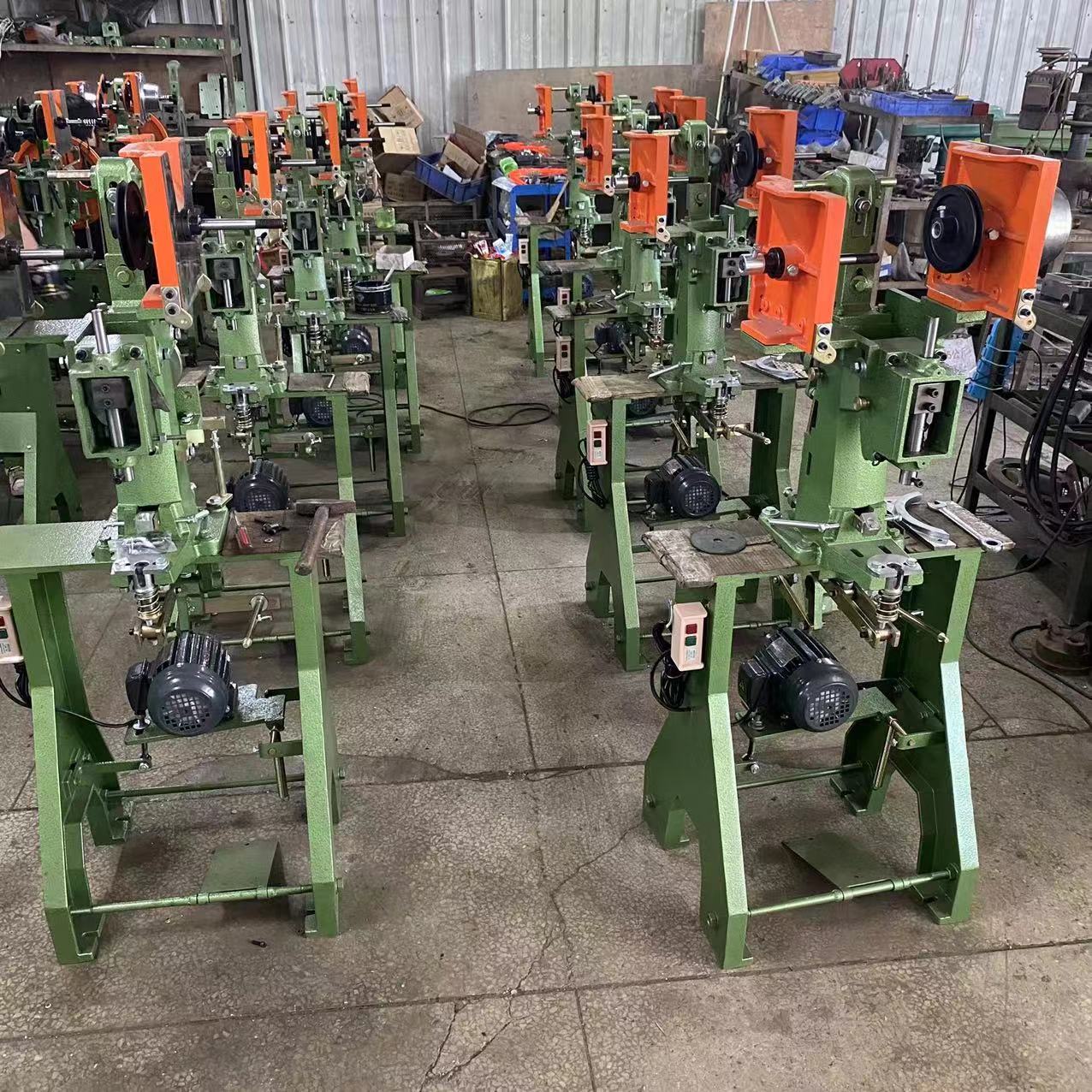 ماكينة تثبيت الأحذية الأوتوماتيكية ذات الجانب الفردي والمزدوج MT-160 / آلة التثبيت ذات الرأس المزدوج 4
