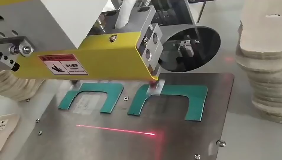 MT-637MA  Automatic Double Station Label Hot Stamping Logo Press Trademark  For Insole Tongue Making 1
