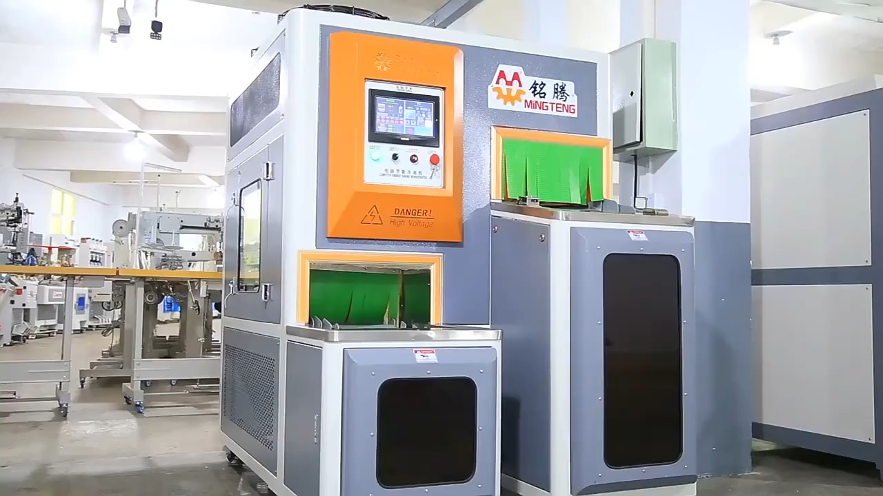 Certaines machines sont présentées, j'espère que vous trouverez ce dont vous avez besoin !