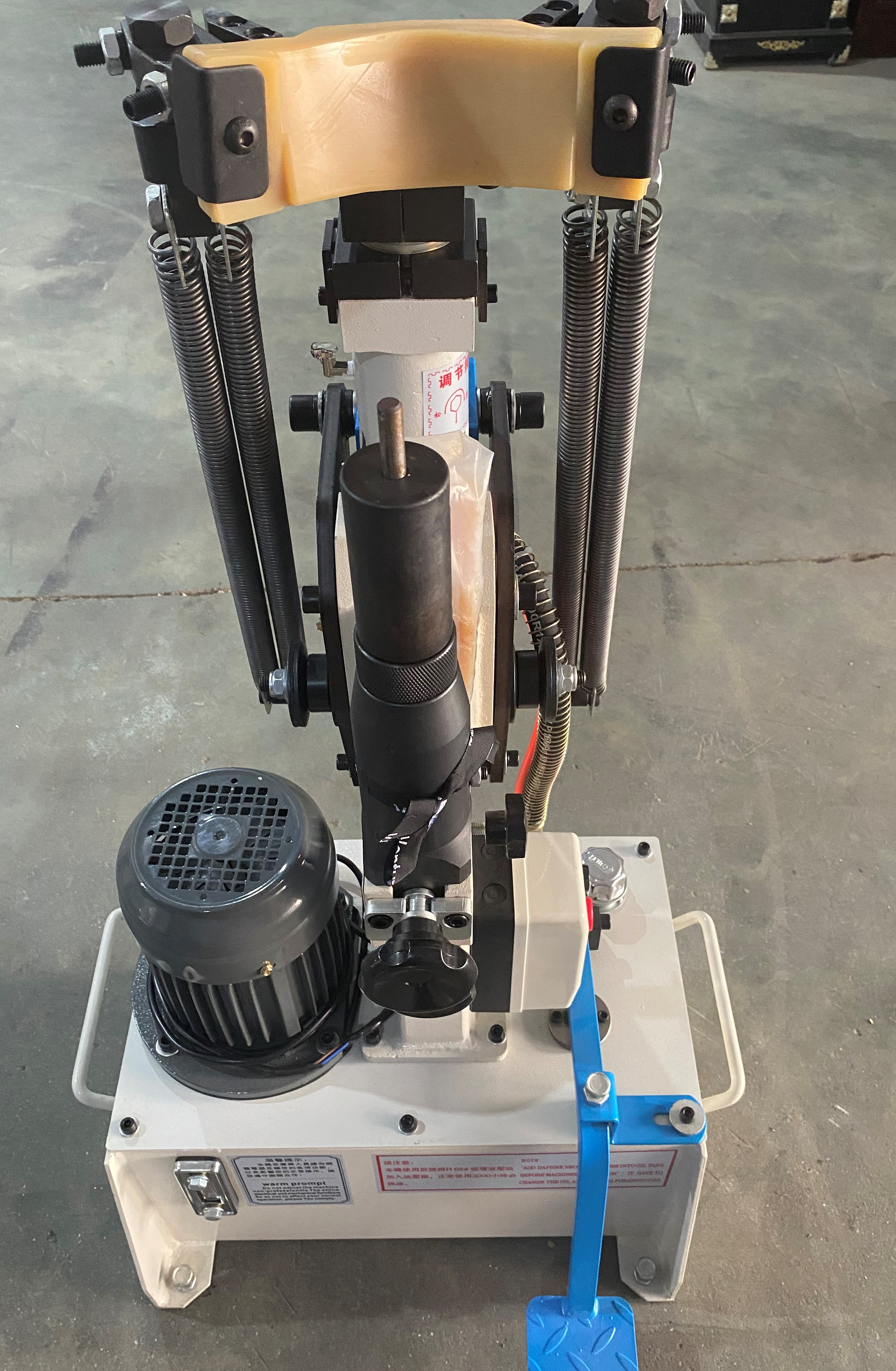 MT-802  Hydraulic Shoe Last Pull Out Machine Last Slipping Machine Shoe Last Removing Machine 4