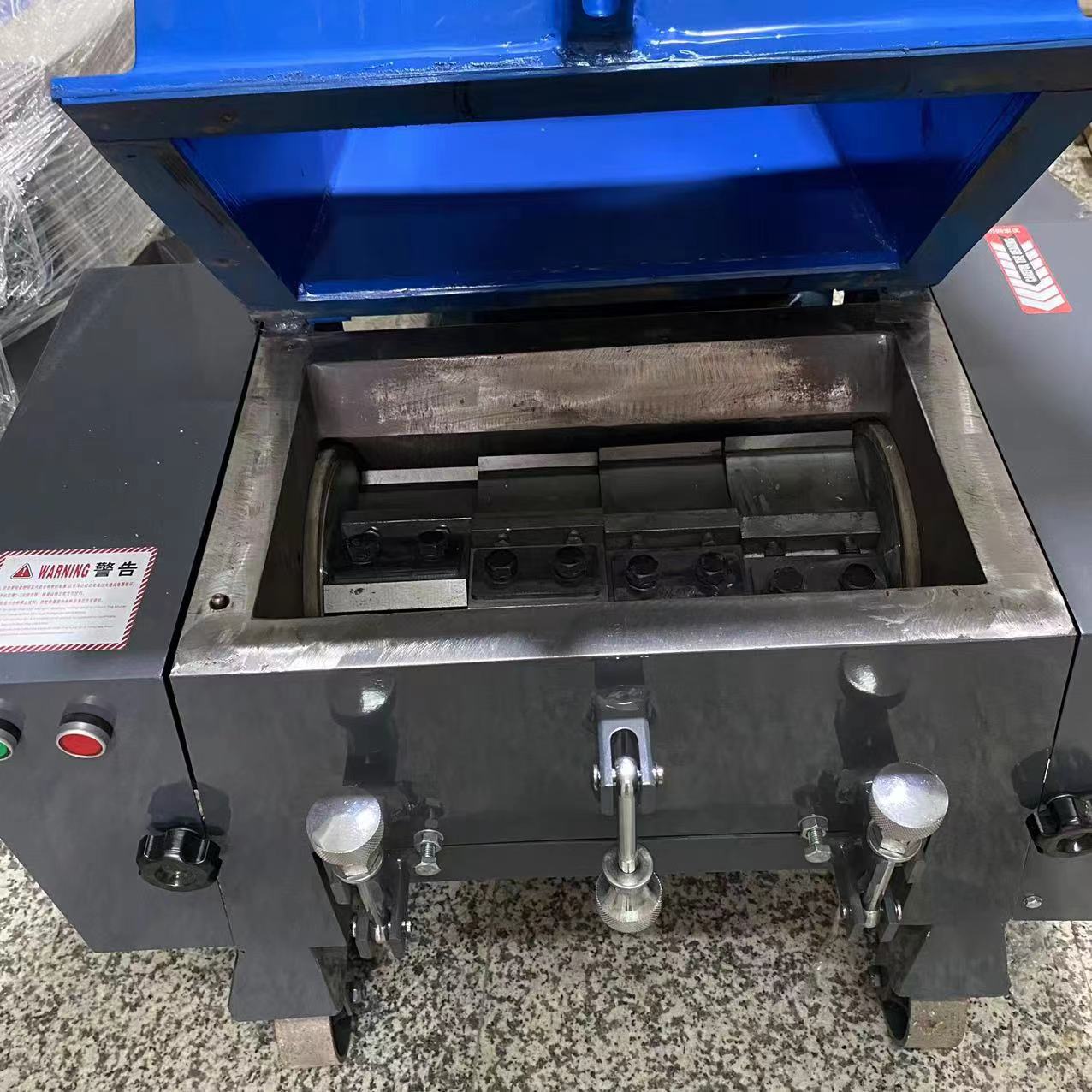 MT-153 Mini Size Crusher Crushing Machine Granulators For Small Pieces Of Scrap With Fully Automatic New Technology Plastic Crusher 5