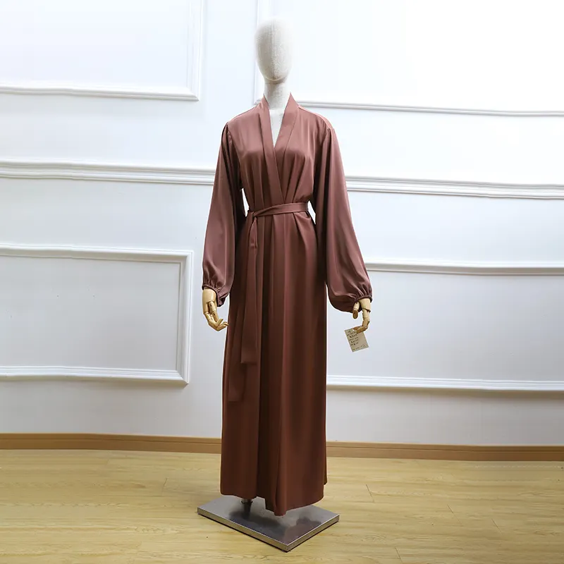 Customizedopen Abaya with Buttons for Supermarket 2