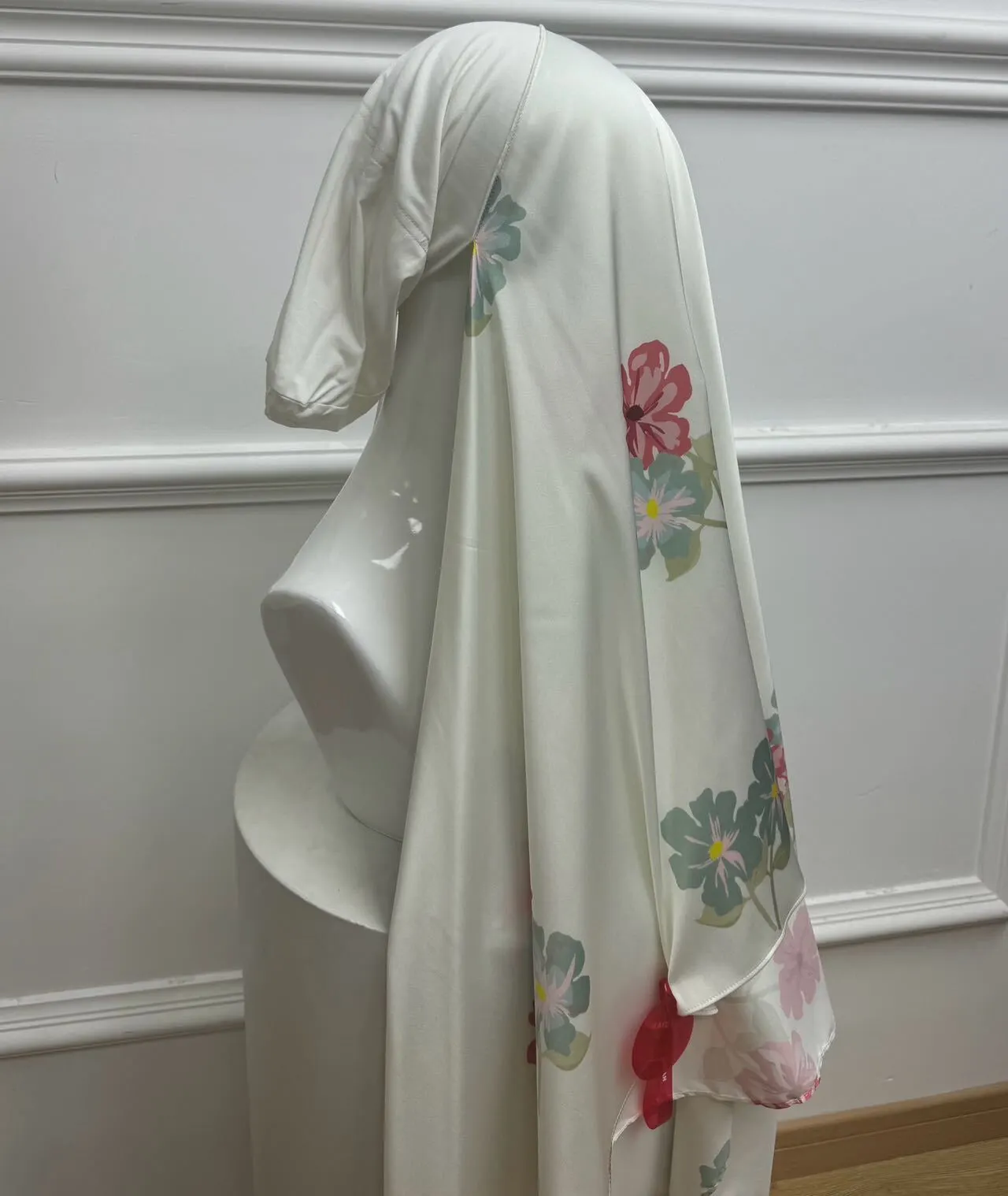 Malaysia Custom Printed Satin Silk Under Cap Dilampirkan Sedia Untuk Dipakai Wanita Muslimah Selendang Instant Hijab-1724836273150966 1