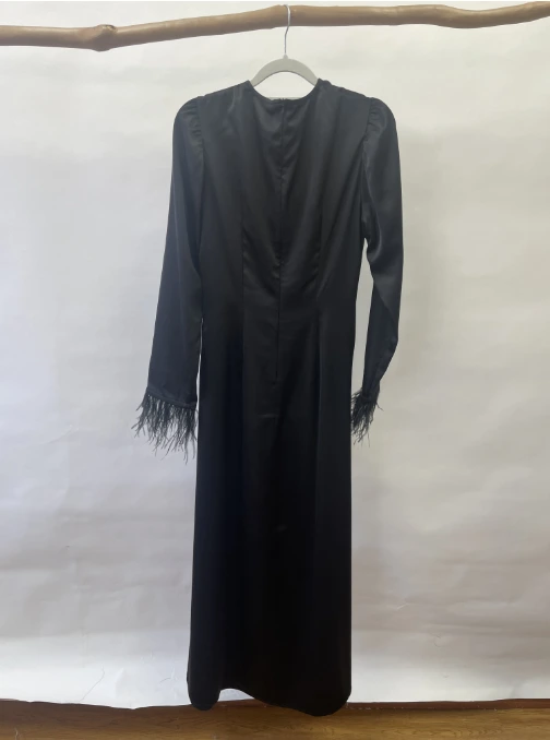 2024 custom satin Maxi Dress Extra Long Sleeve Neck Knit Dresses 1