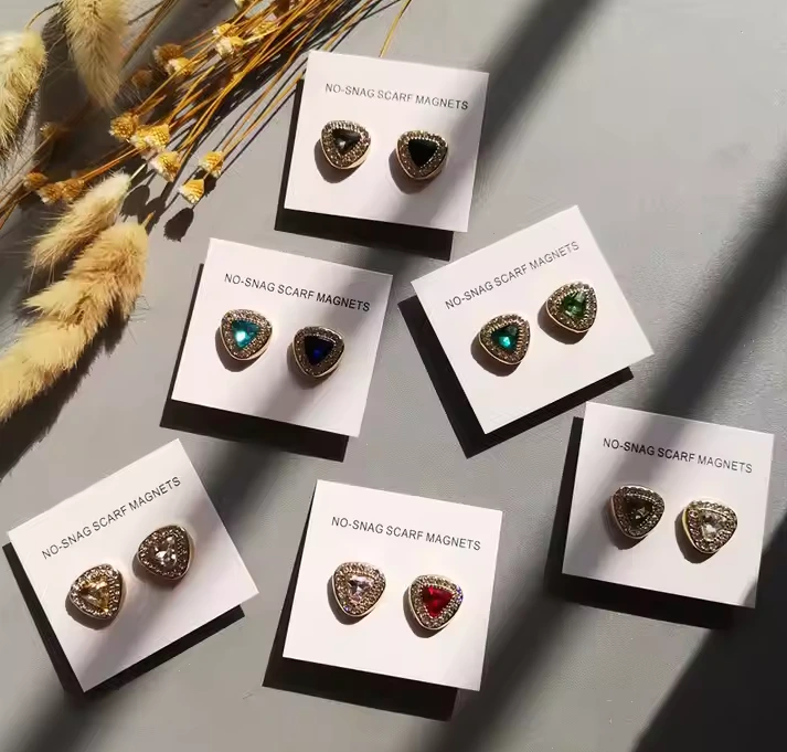 Luxury Simple Jewelry Crystal Magnetic Pins Shawl Cuff Scarf Strong Magnet Button Brooch Love Heart Diamond Hijab Pins 1