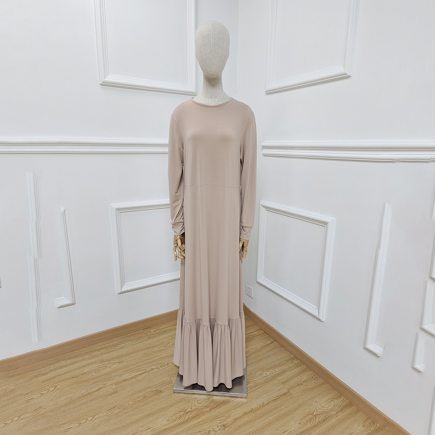 2025 Dubai Turkey Muslim Clothing Modest Abaya With Bottom Ruffle Long Maxi Dress Ladies Abaya 1