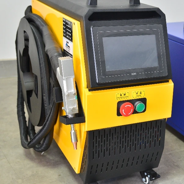 2024 Nuova saldatrice portatile per saldatura ad aria con raffreddamento ad aria 1000W 1500W 2000W 1