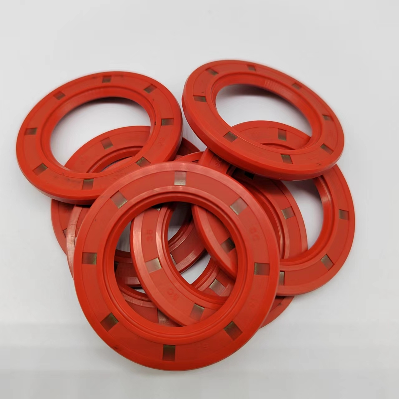 Rubber Oil Seals: Superior Quality for Industrial Applications Introduction 1