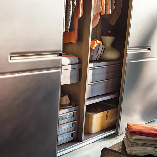 Low-cost Wardrobe Price List 4