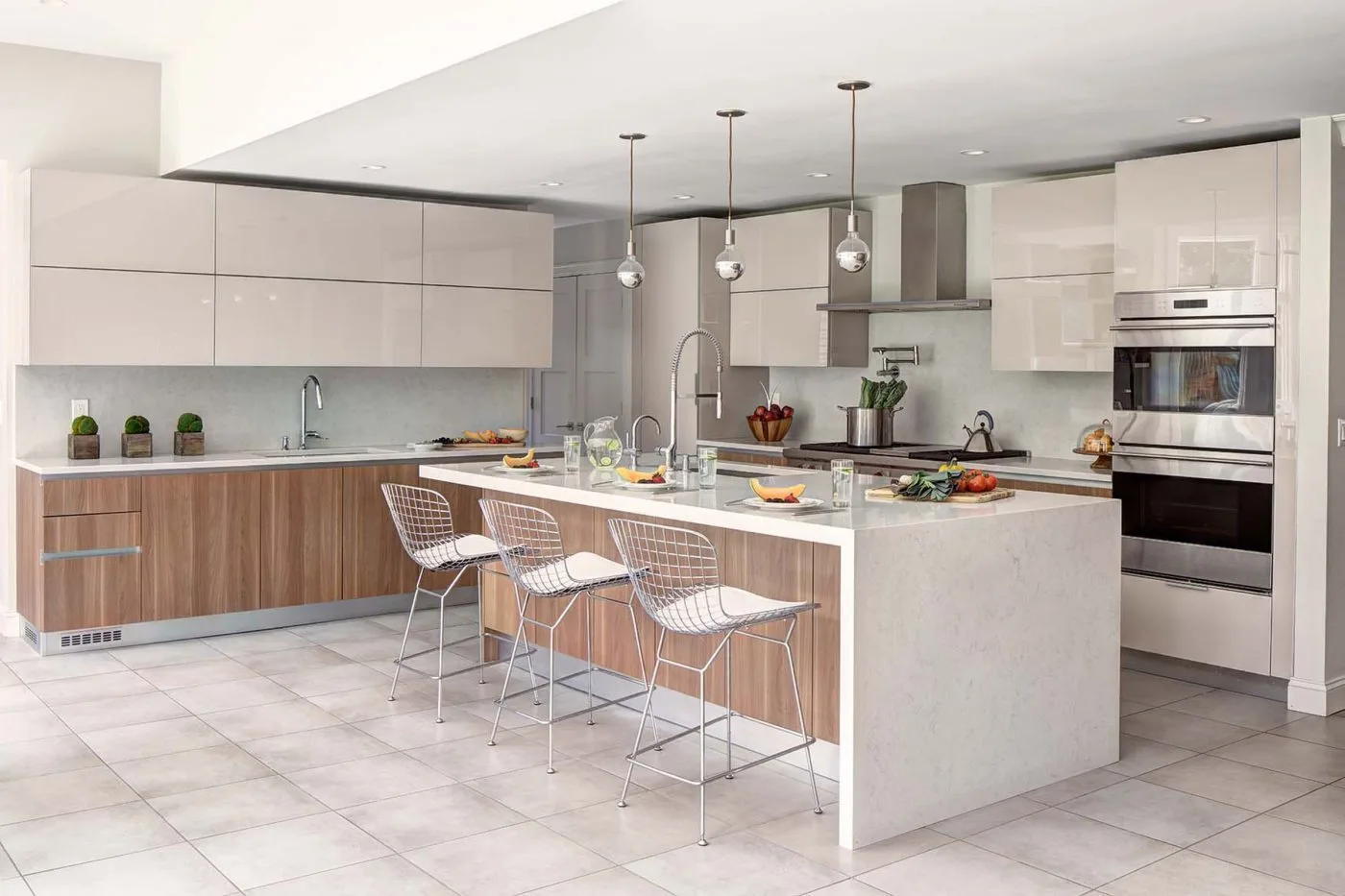 Scandinavian lacquer and wood veneer kitchen cabinet design- Allandcabinet1 1