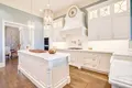 White Shaker Cabinets in Kitchen for Housecleaning MDF and Solid Woodcustomized 3