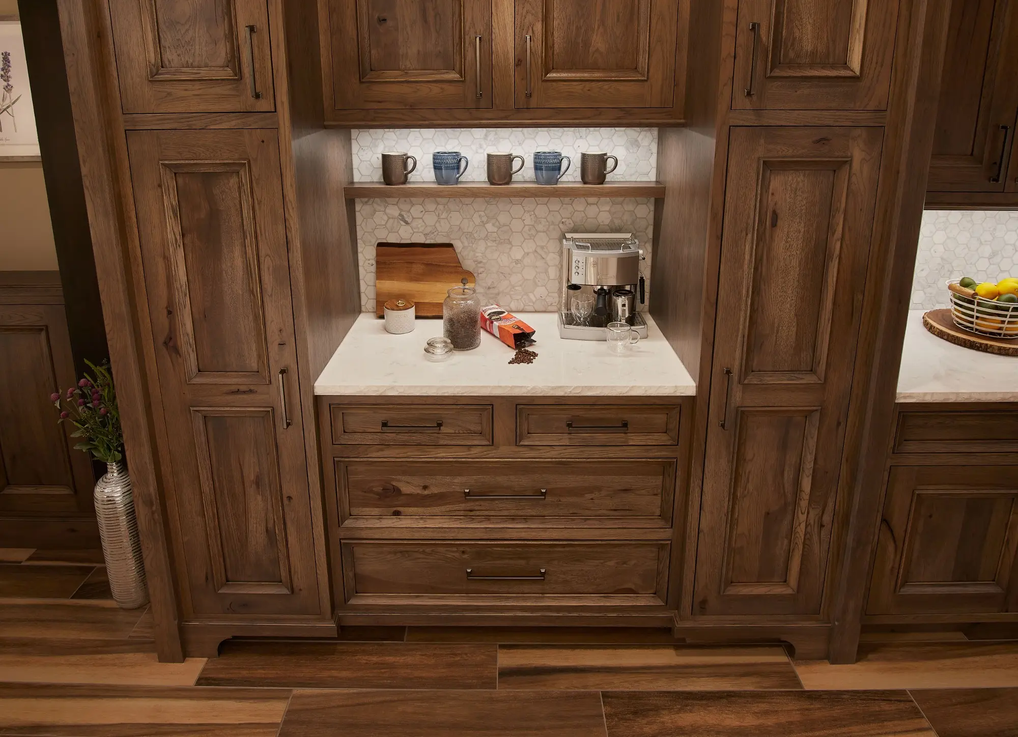 Bepoke Kitchen Furniture Manufacturer for Different Industries 2